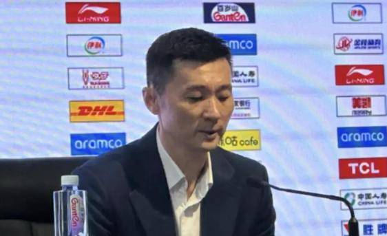 甘冈队在比赛中遭遇困难，最终险胜对手的简单介绍