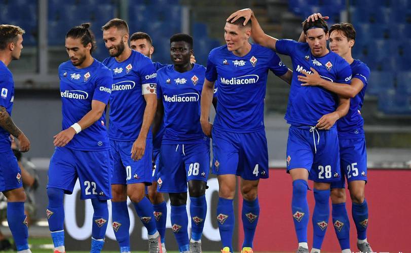 那不勒斯逆转胜佛罗伦萨，保持不败