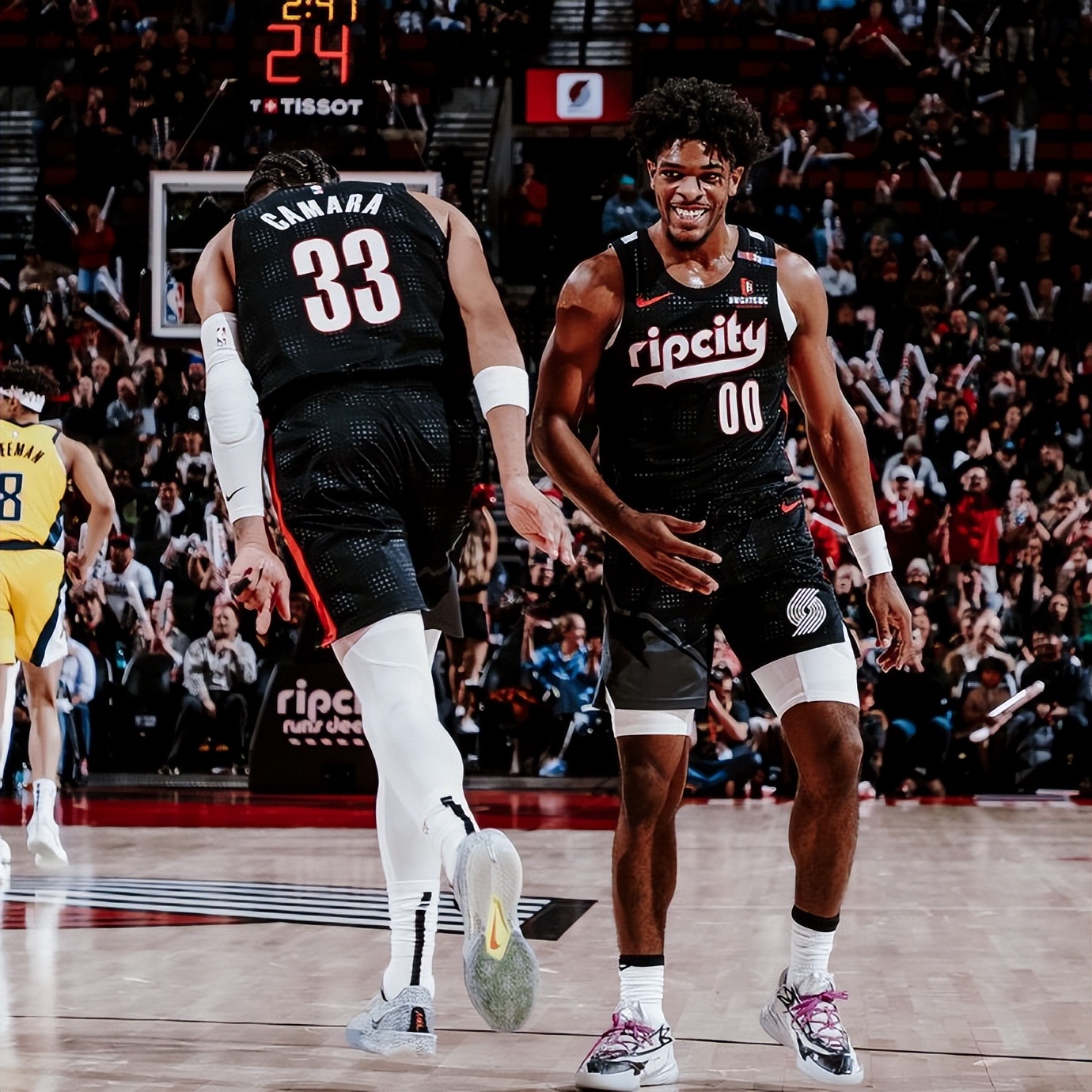 开拓者队球员因伤缺阵影响球队表现