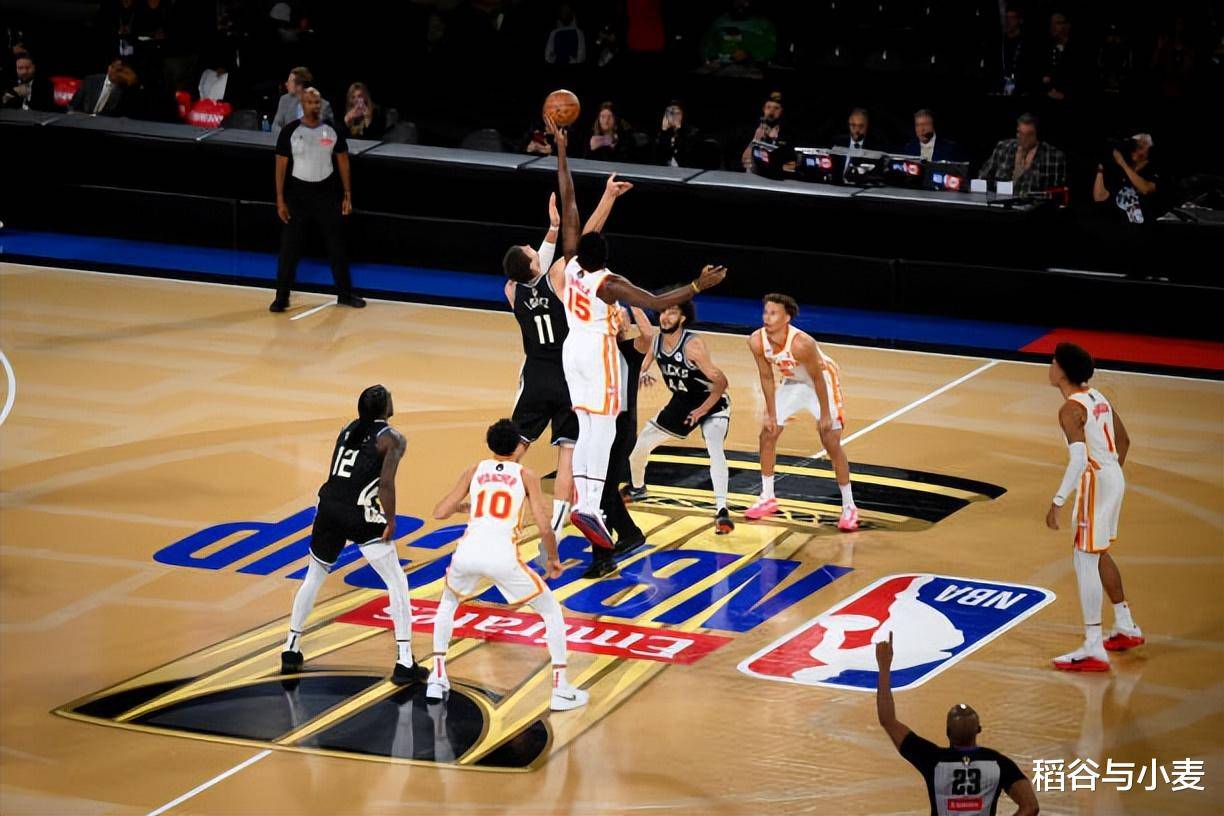 老鹰陷入低谷，雄鹿连败，库里球队命运悬念！